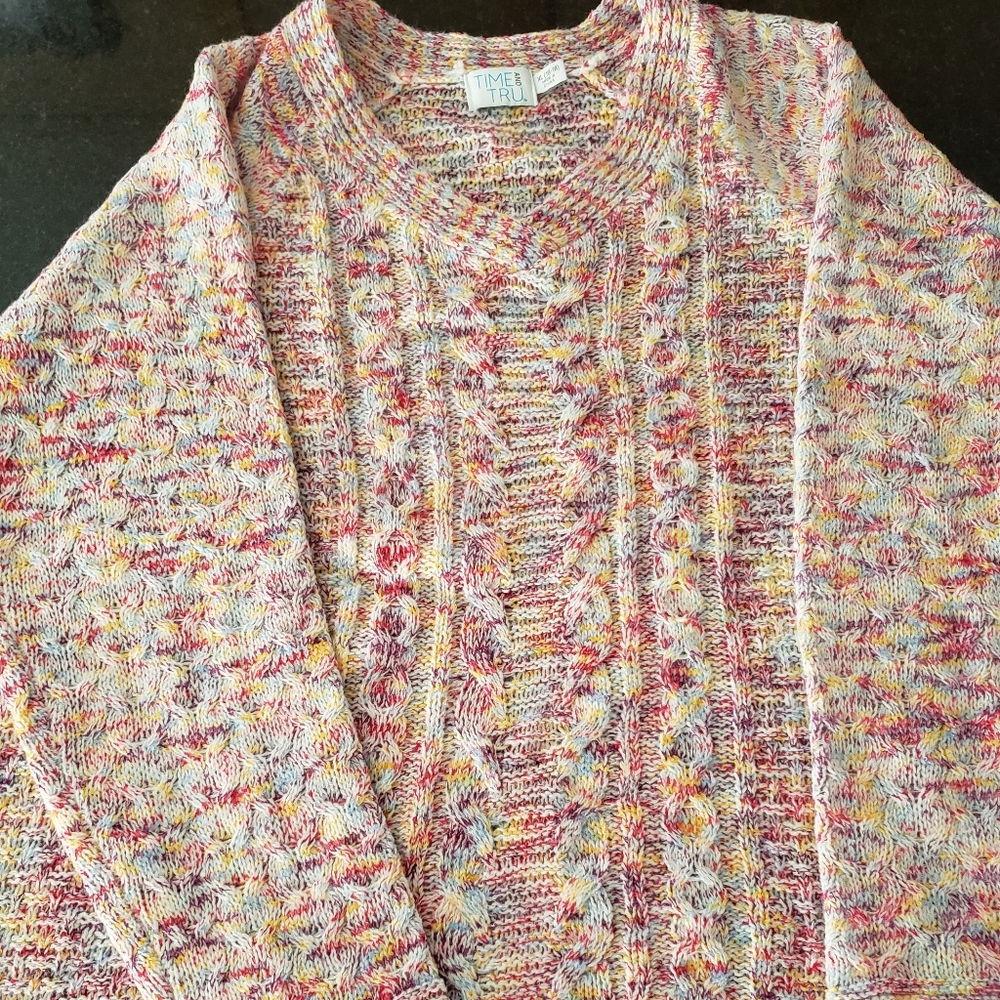 Time & Tru Sweater